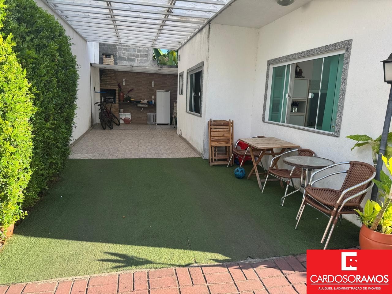 Casa - Pitangueiras