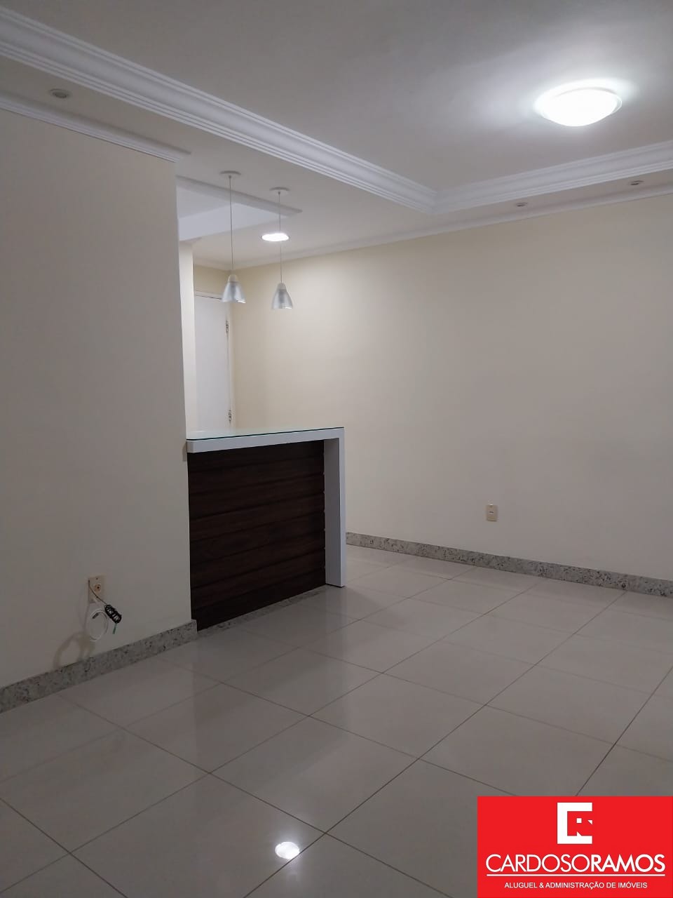 Apartamento - Buraquinho