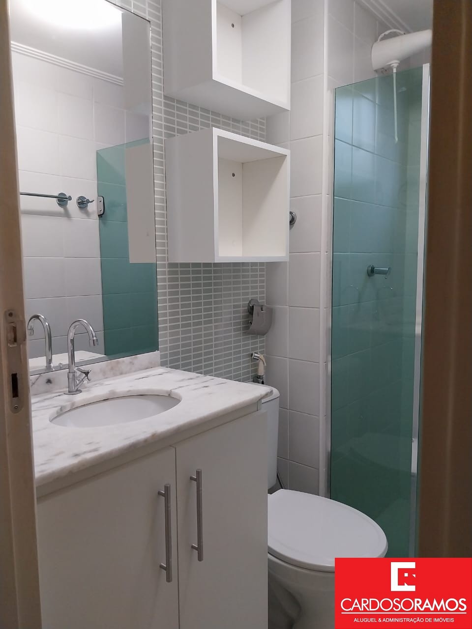 Apartamento - Buraquinho