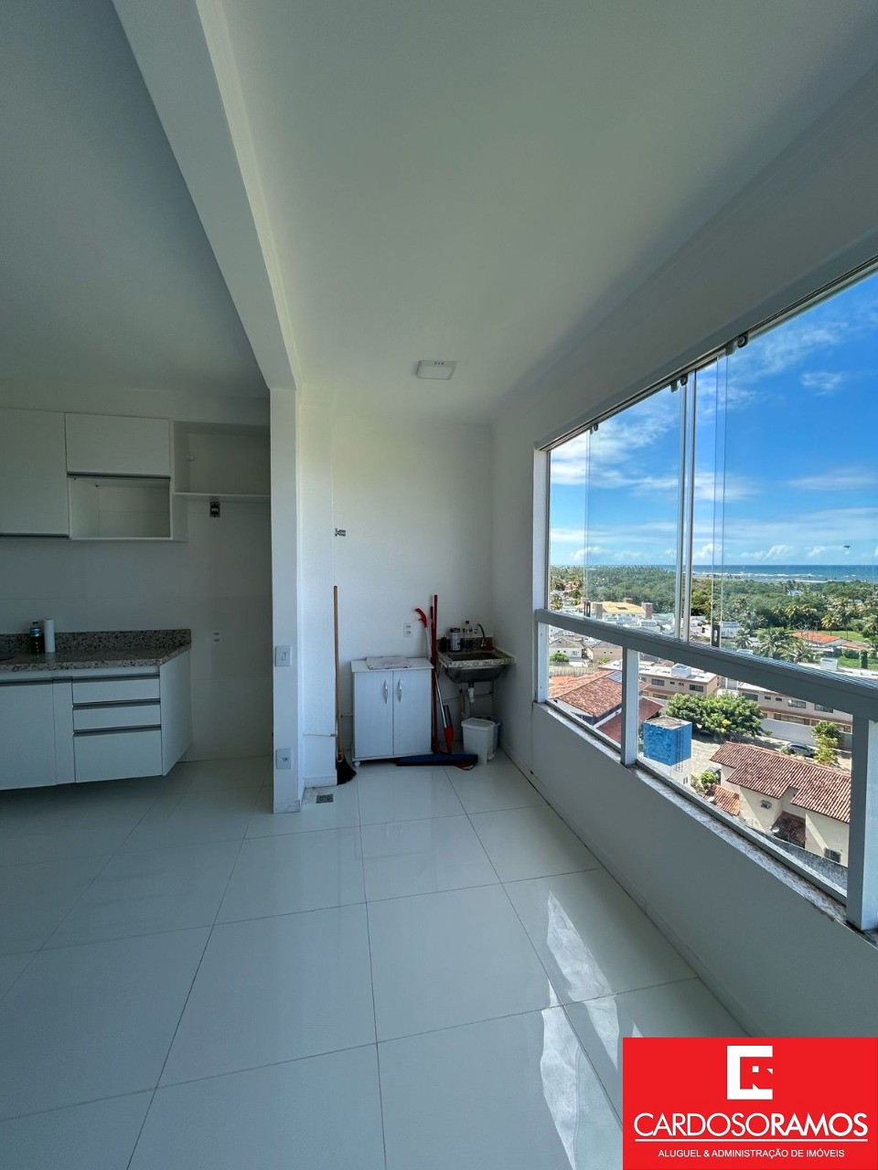 Apartamento - Buraquinho