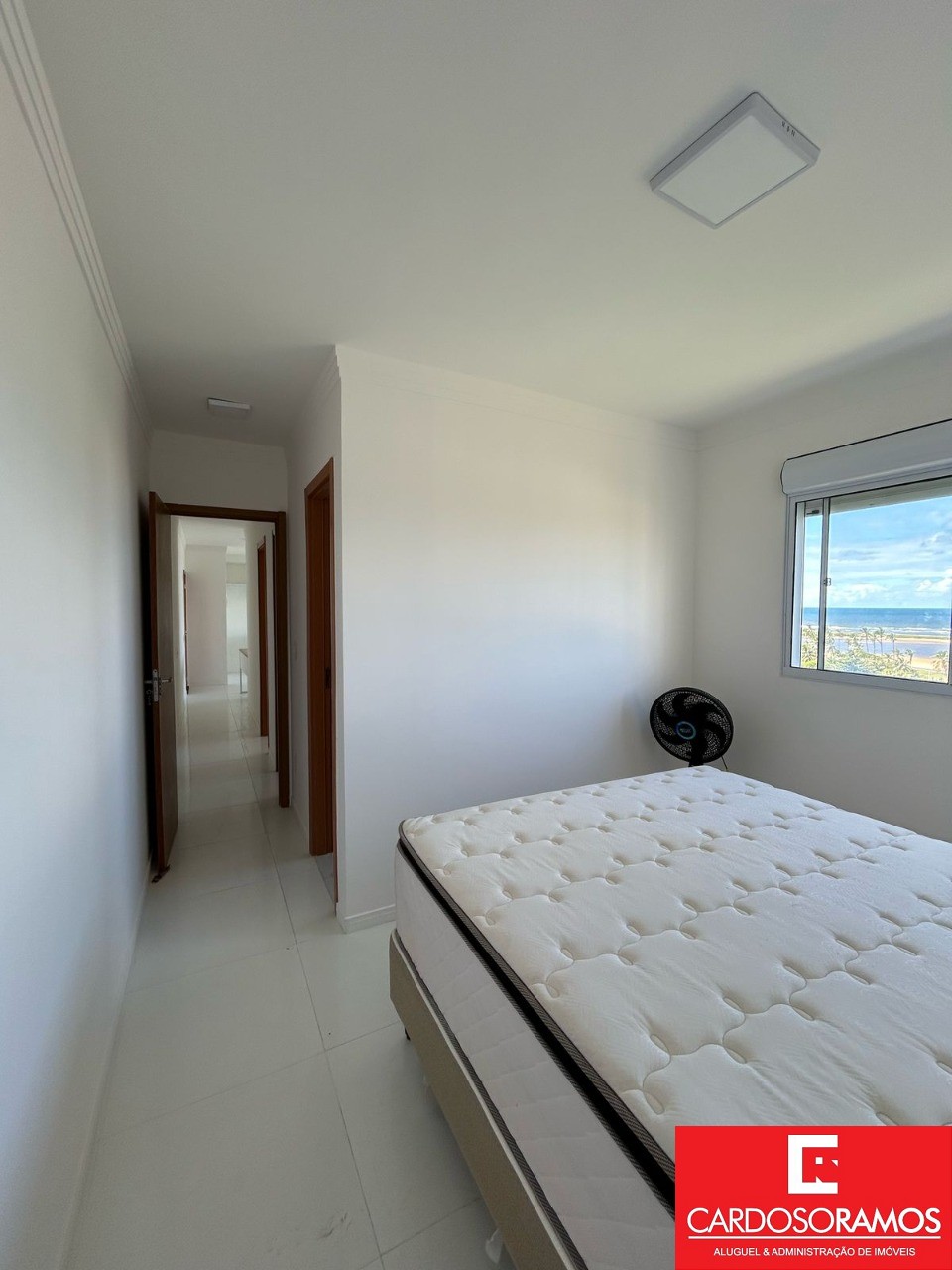 Apartamento - Buraquinho