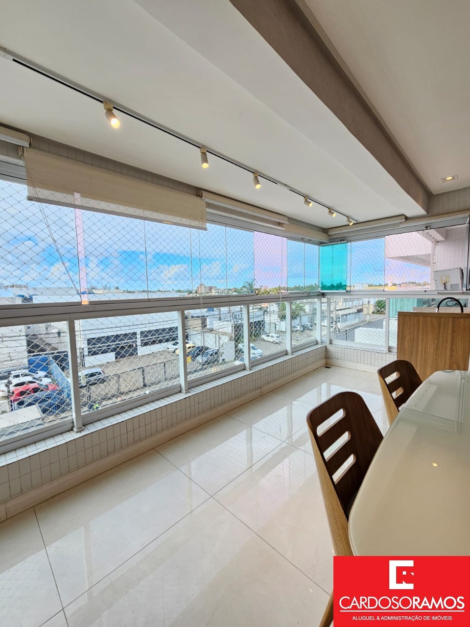 Apartamento - Pitangueiras