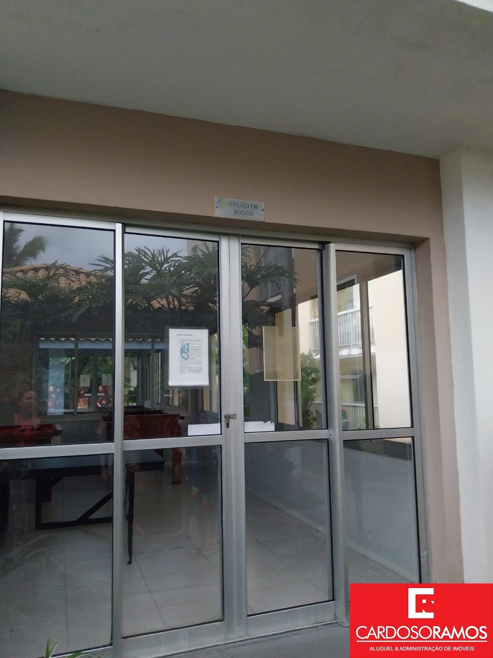 Apartamento - Buraquinho