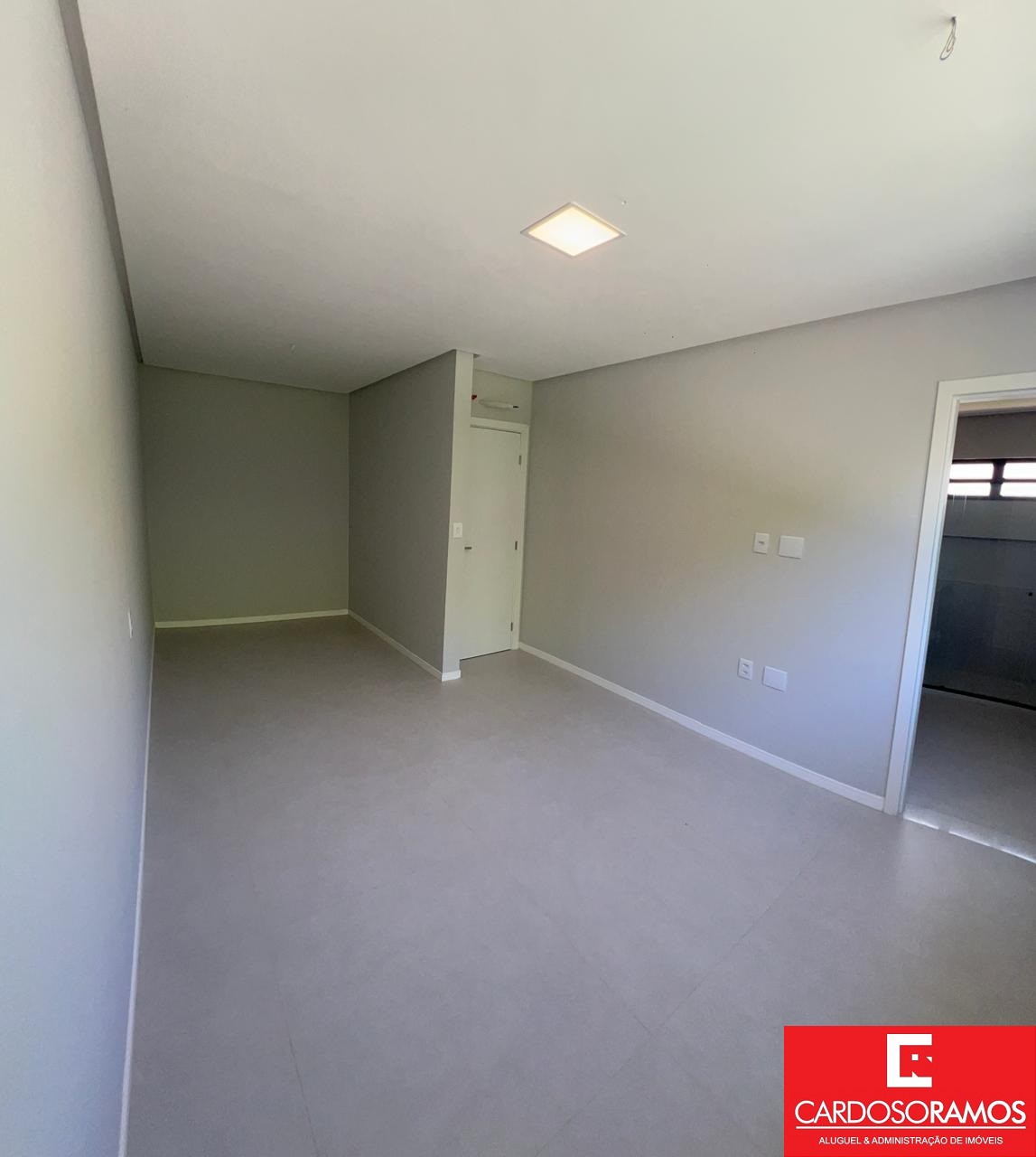 Casa à venda com 2 quartos, 200m² - Foto 7