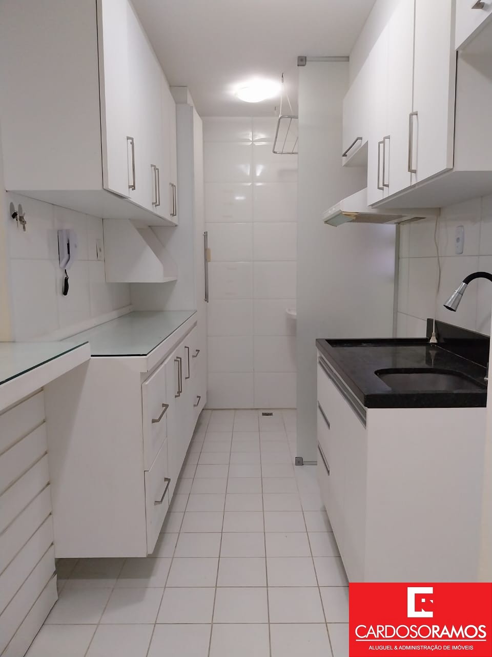 Apartamento - Buraquinho