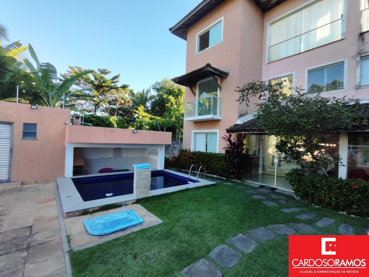 Casa - Ipitanga
