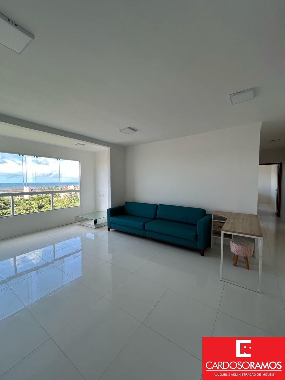Apartamento - Buraquinho