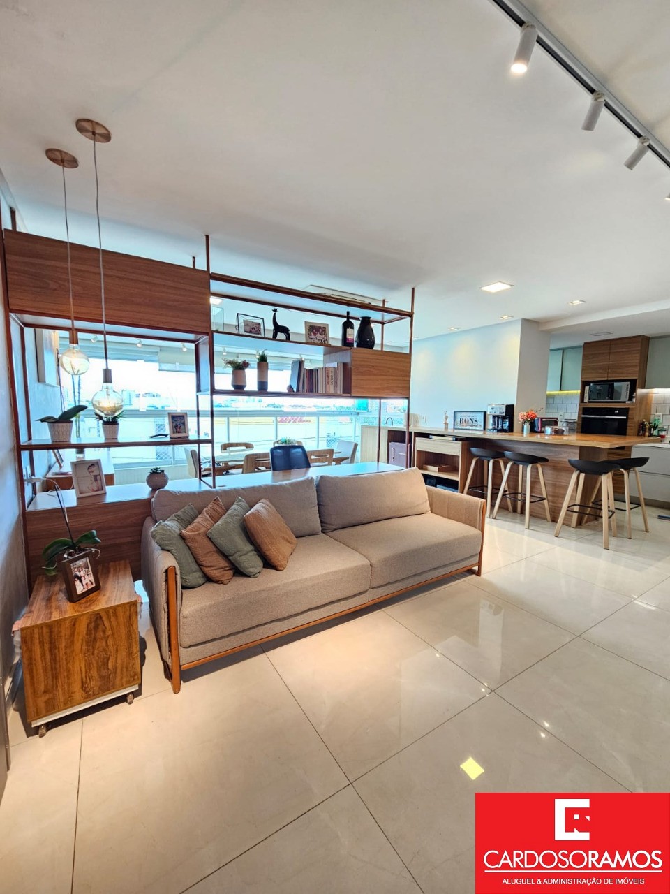 Apartamento - Pitangueiras