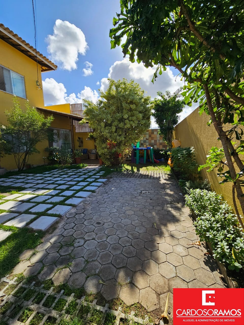 Casa - Pitangueiras