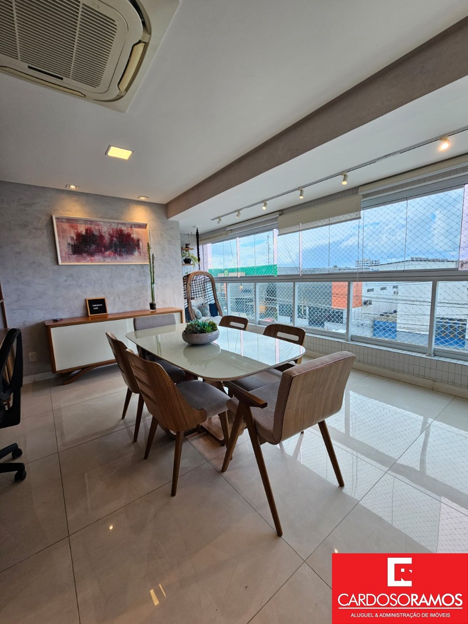 Apartamento - Pitangueiras