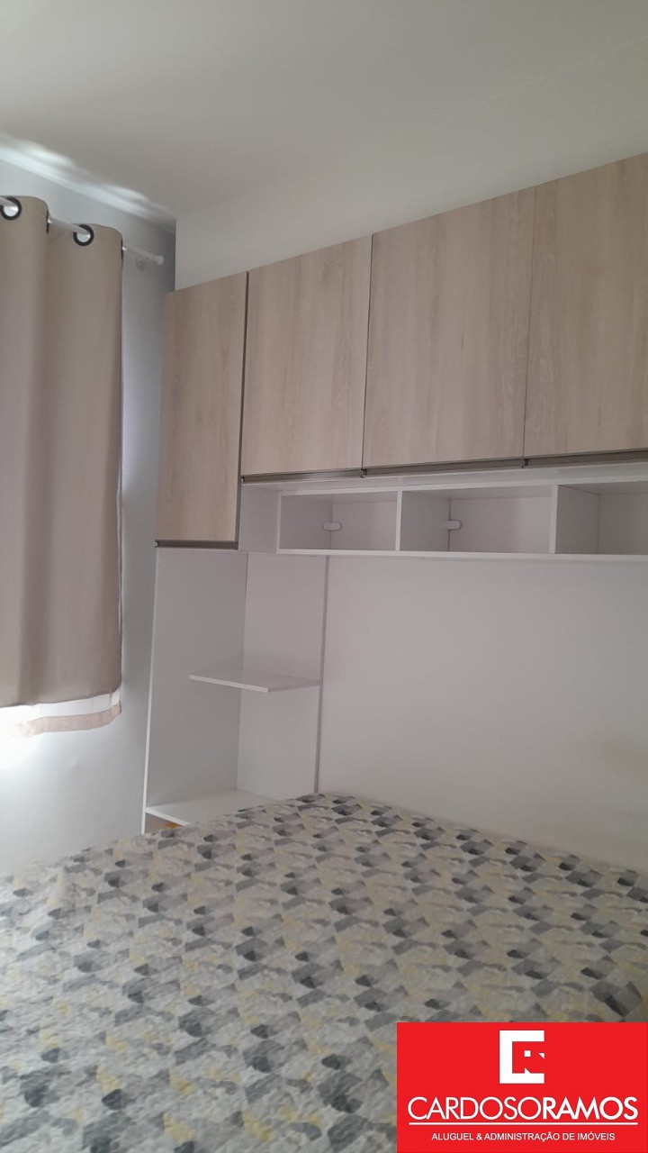 Apartamento - Buraquinho