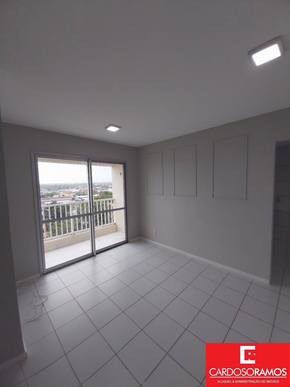 Apartamento - Buraquinho