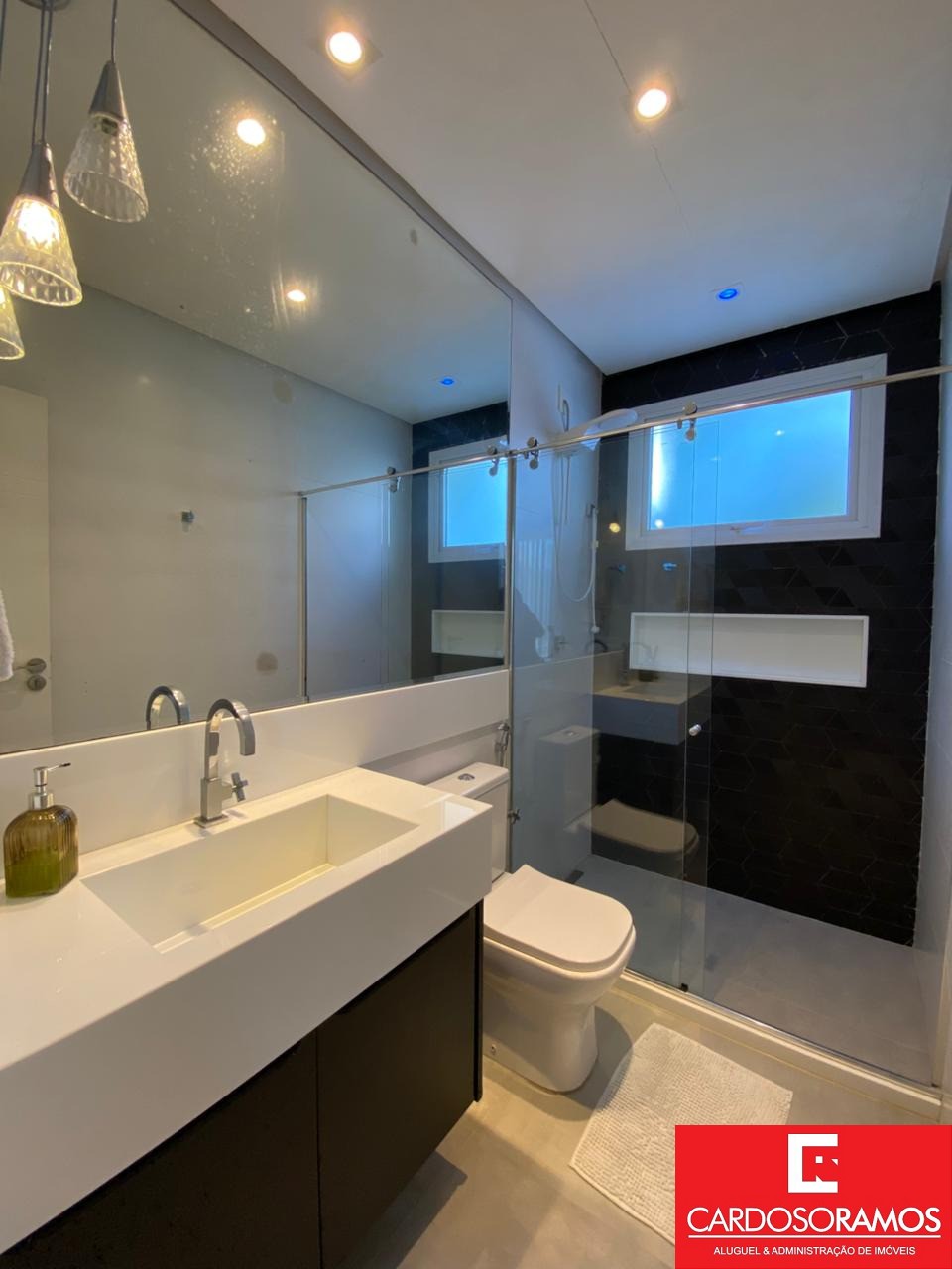 Casa à venda com 4 quartos, 740m² - Foto 9