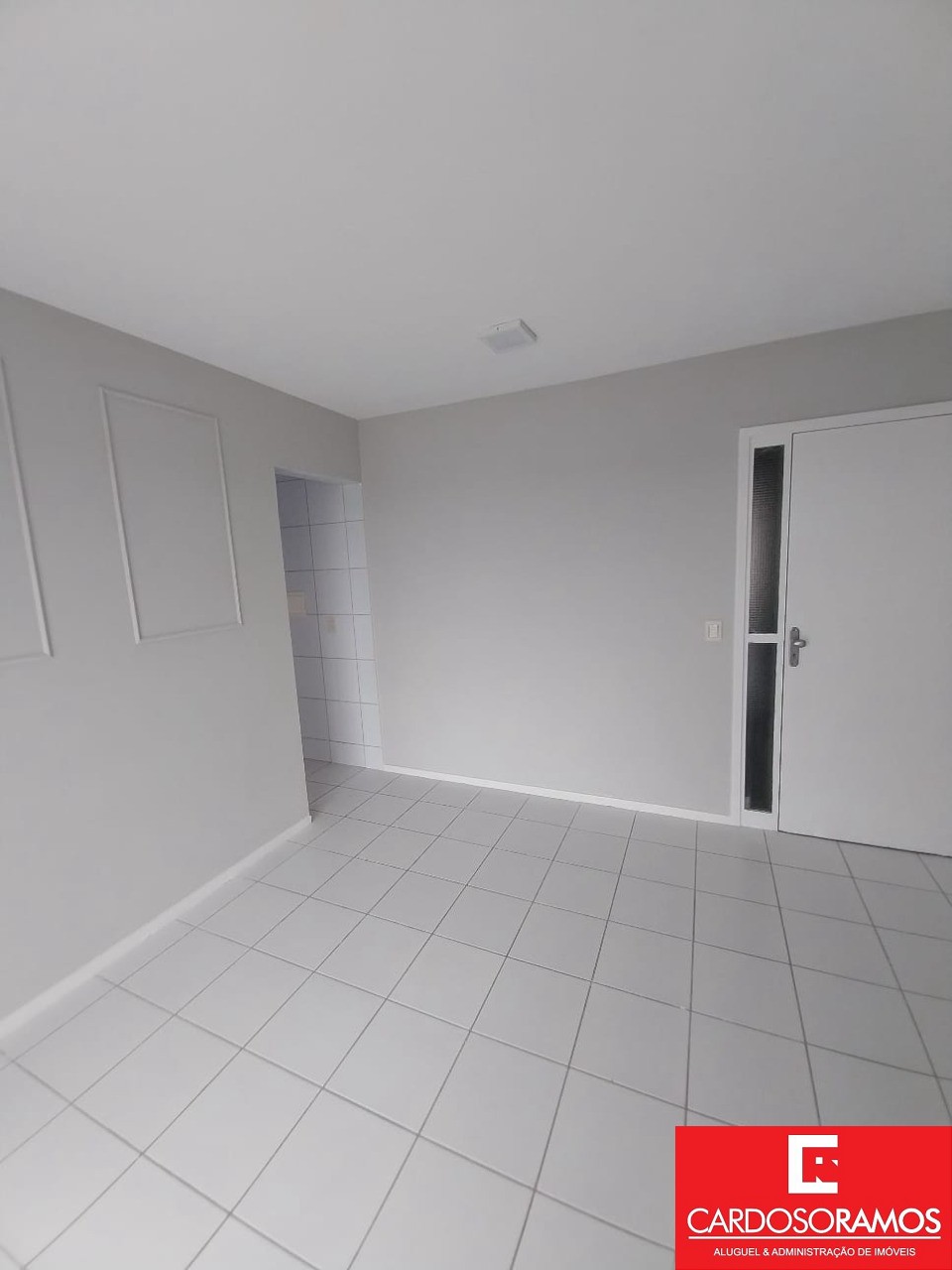 Apartamento - Buraquinho