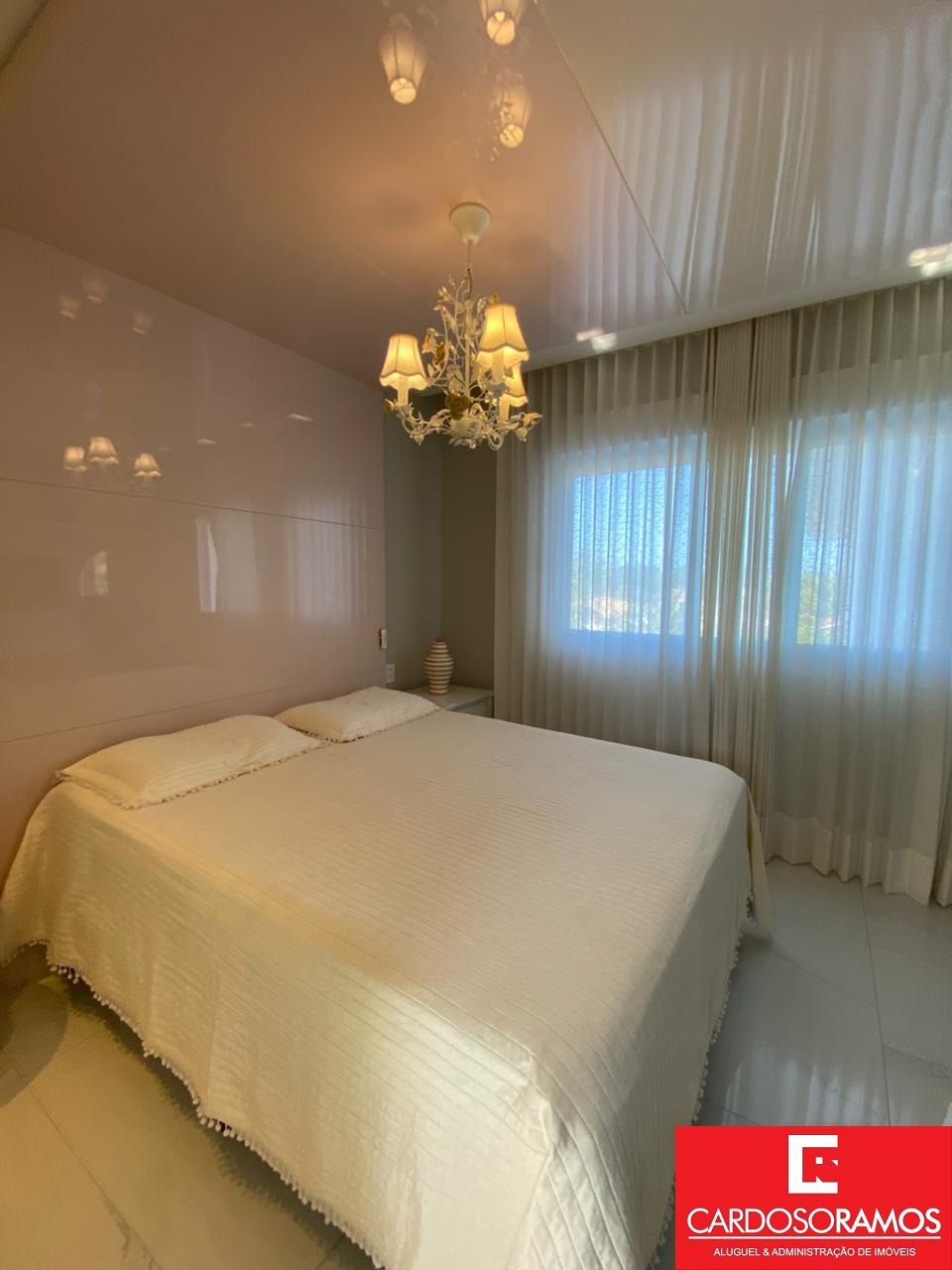 Casa à venda com 4 quartos, 740m² - Foto 17