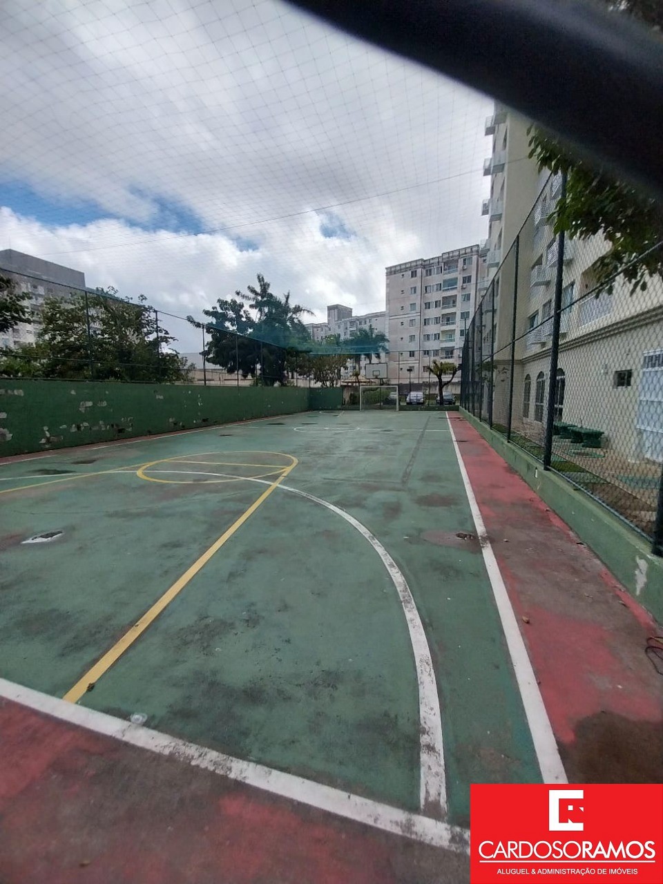 Apartamento - Buraquinho