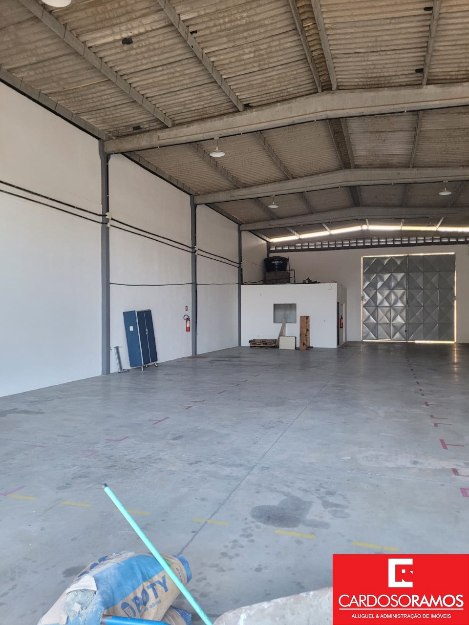 Depósito-Galpão-Armazém para alugar, 311m² - Foto 7