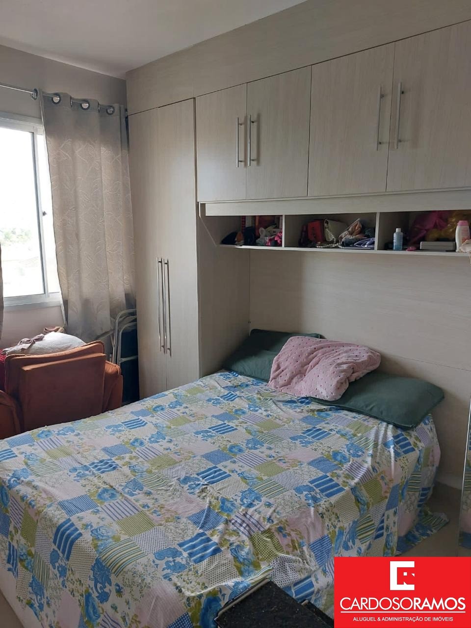 Apartamento - Buraquinho