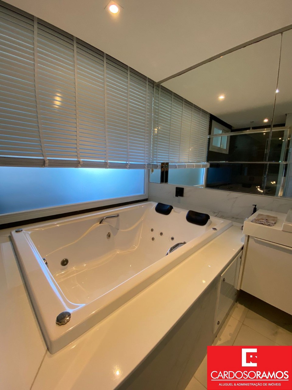 Casa à venda com 4 quartos, 740m² - Foto 28