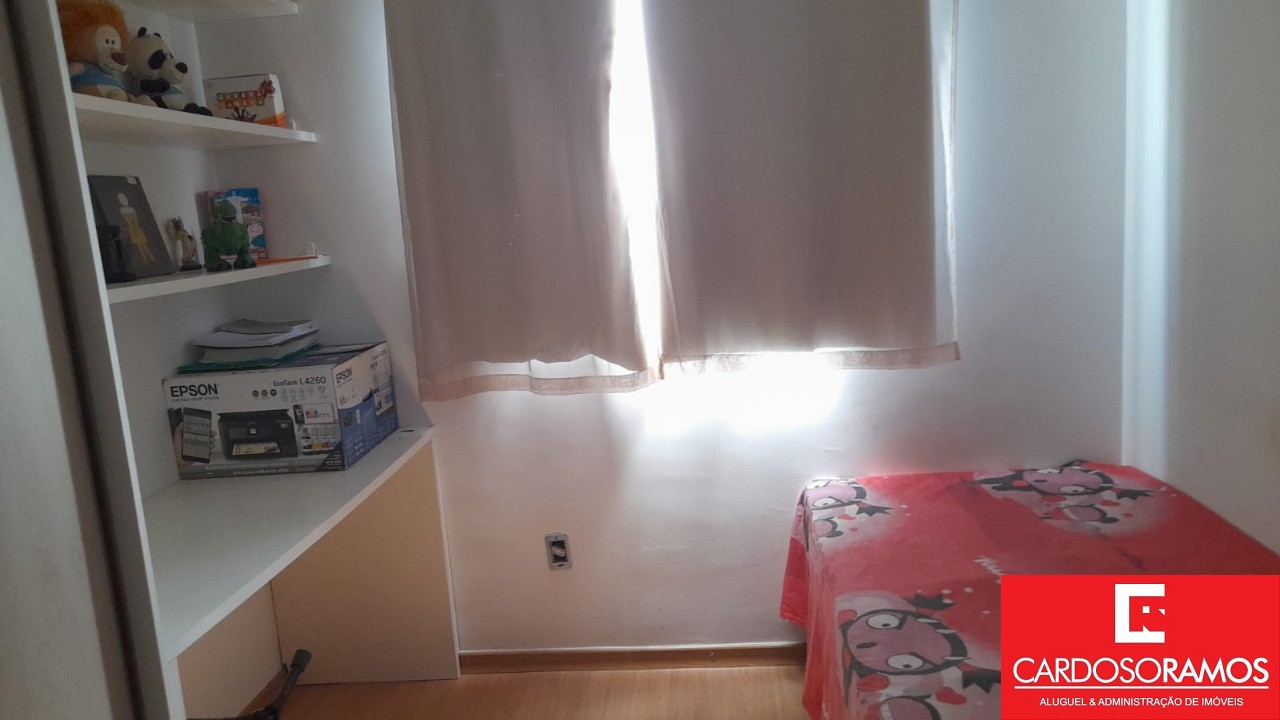 Apartamento - Buraquinho