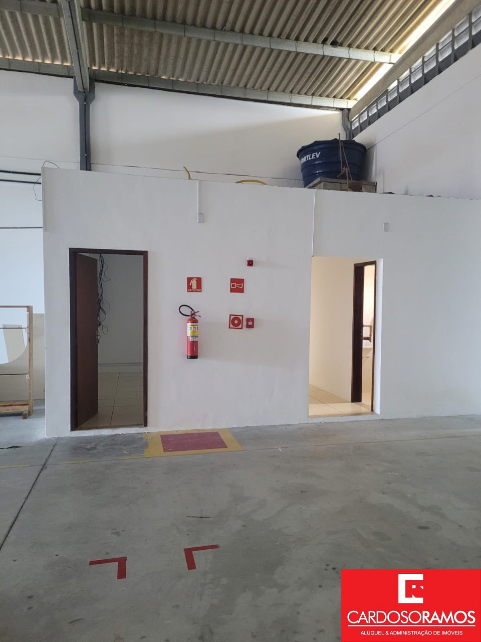 Depósito-Galpão-Armazém para alugar, 311m² - Foto 9