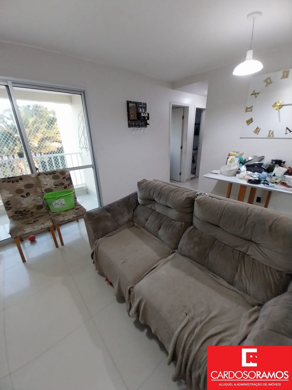 Apartamento - Buraquinho