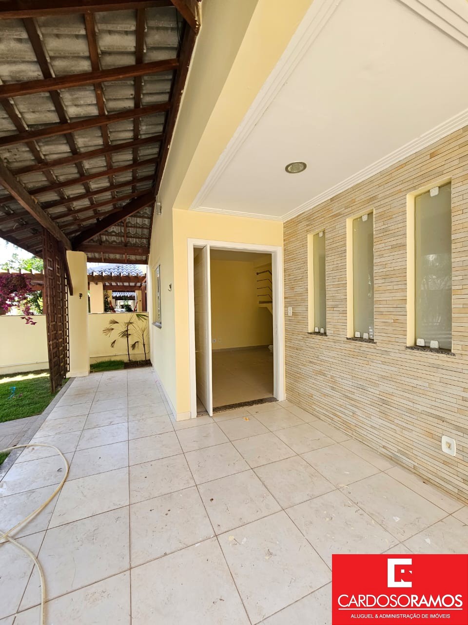 Casa - Buraquinho