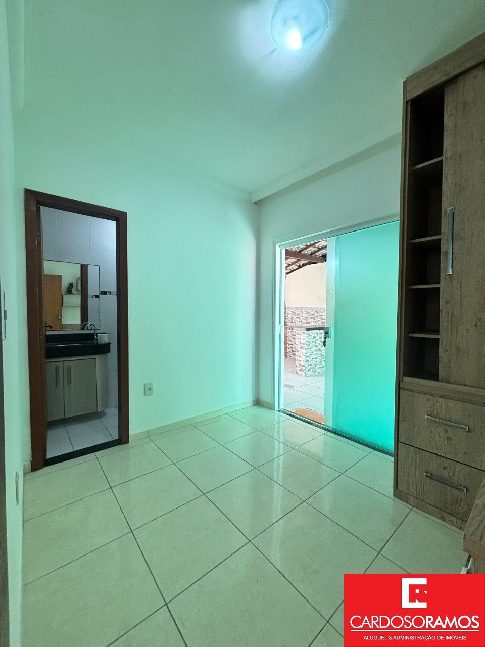 Casa à venda com 4 quartos, 140m² - Foto 12