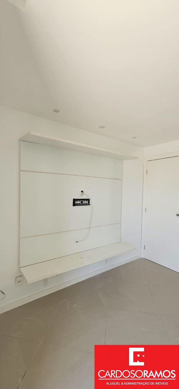 Apartamento - Buraquinho