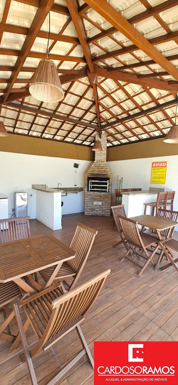 Apartamento - Buraquinho