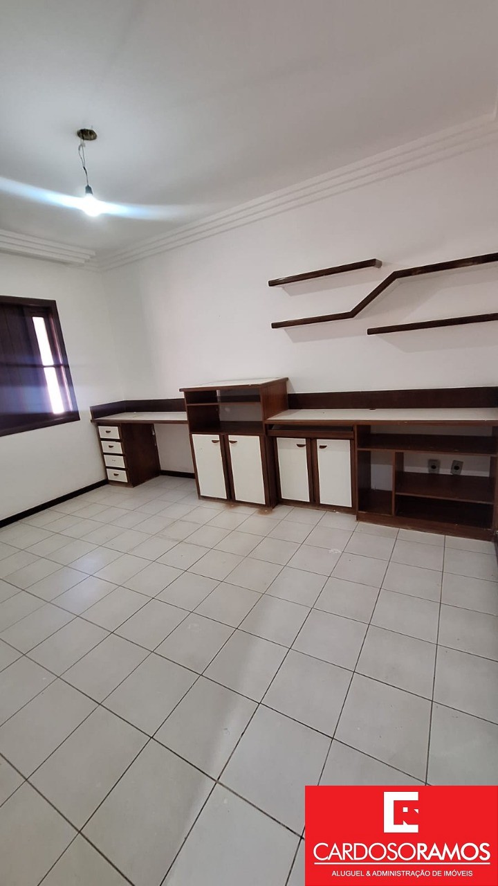 Casa, 3 quartos, 193 m² - Foto 15