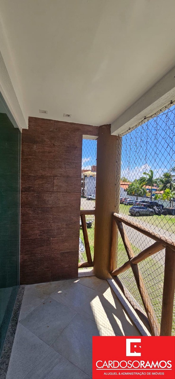 Apartamento - Buraquinho