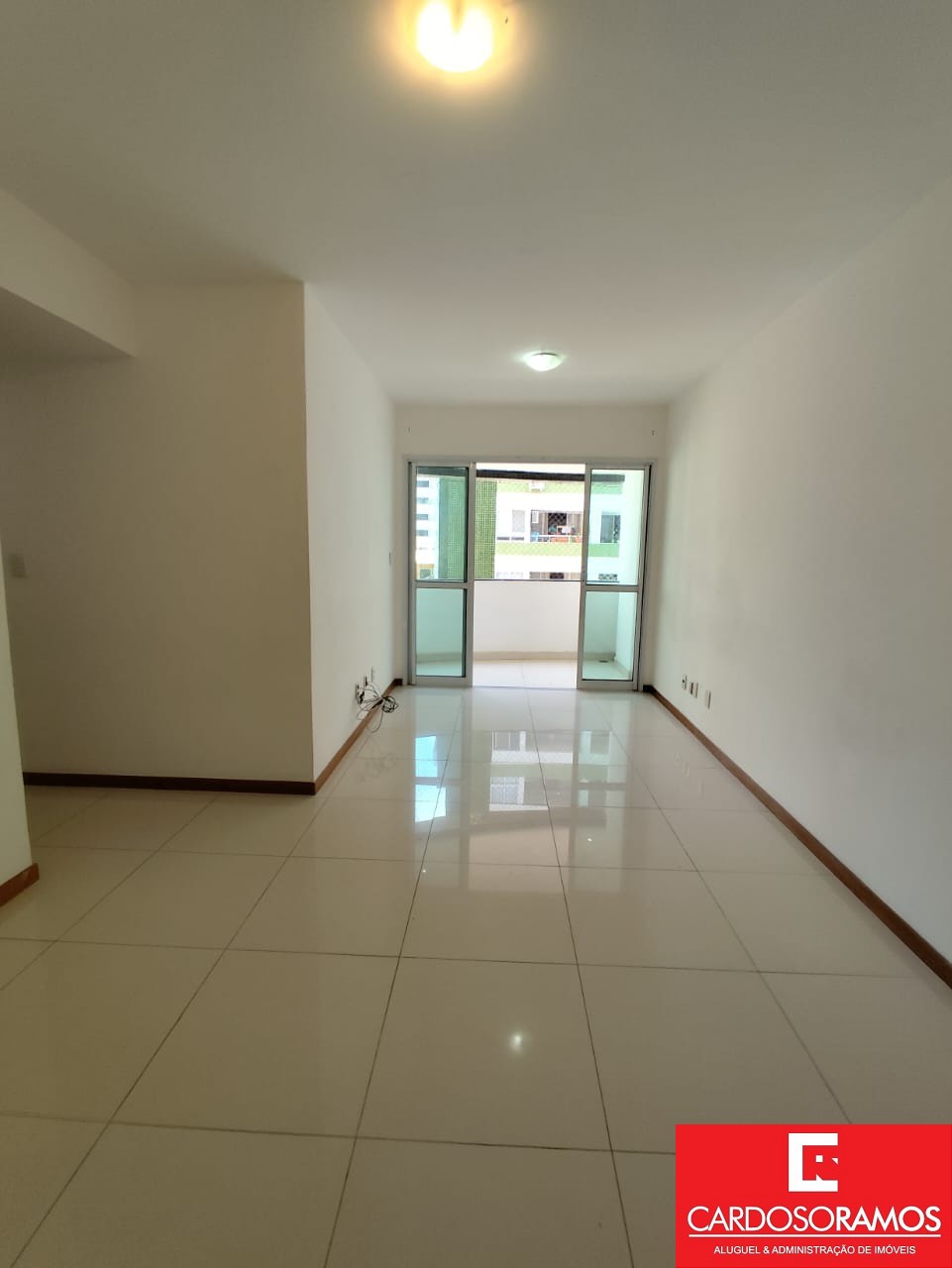 Apartamento - Pitangueiras