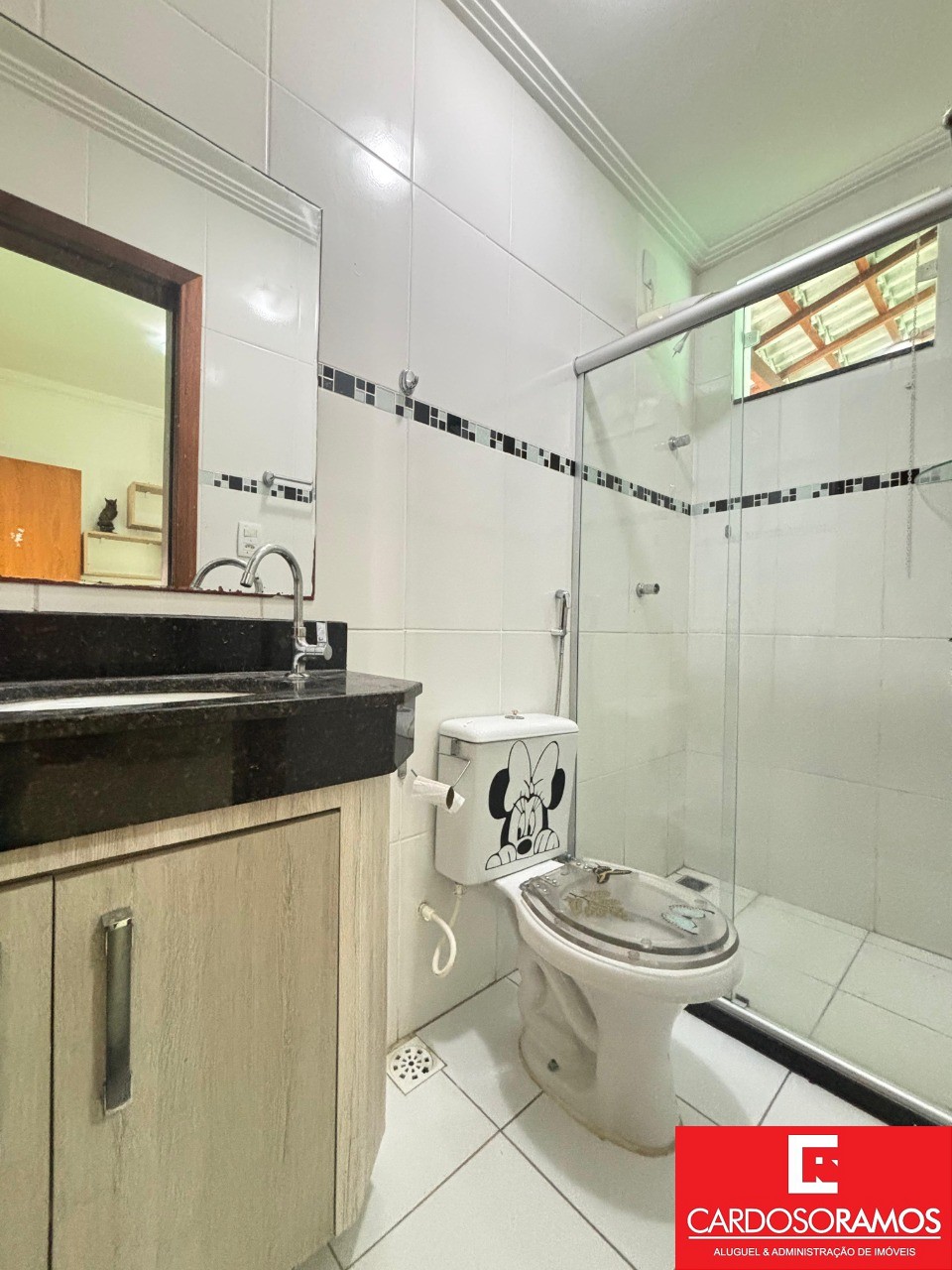 Casa à venda com 4 quartos, 140m² - Foto 18