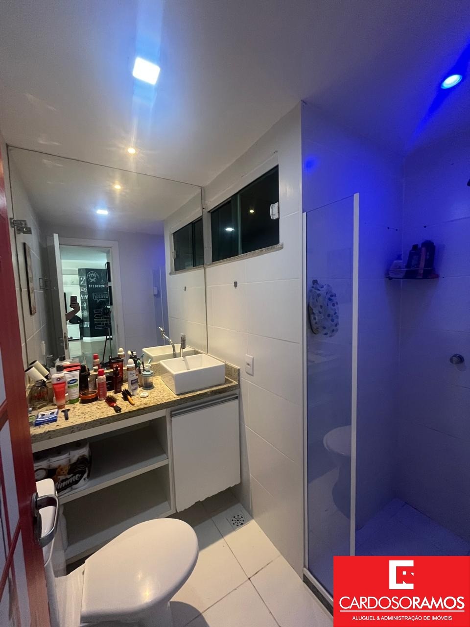 Apartamento - Buraquinho