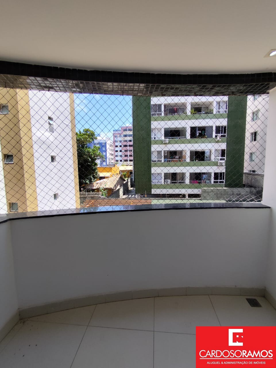 Apartamento - Pitangueiras