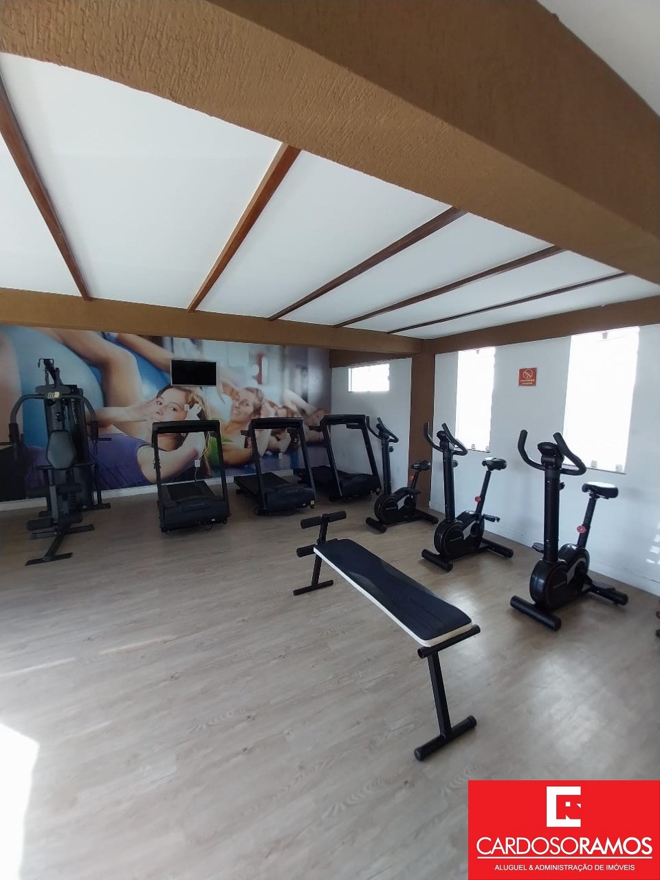 Apartamento - Buraquinho