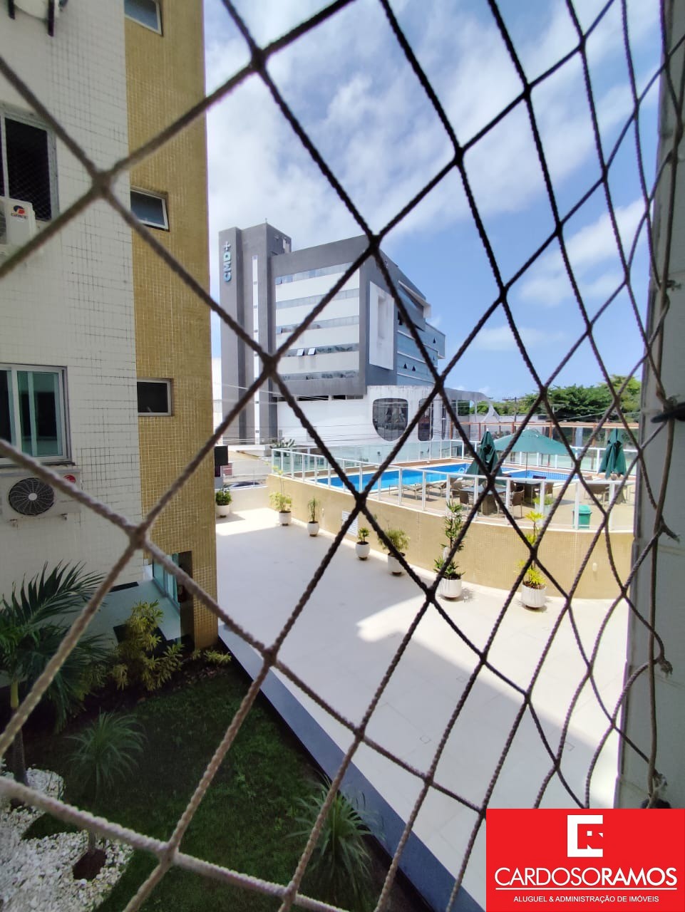Apartamento - Pitangueiras