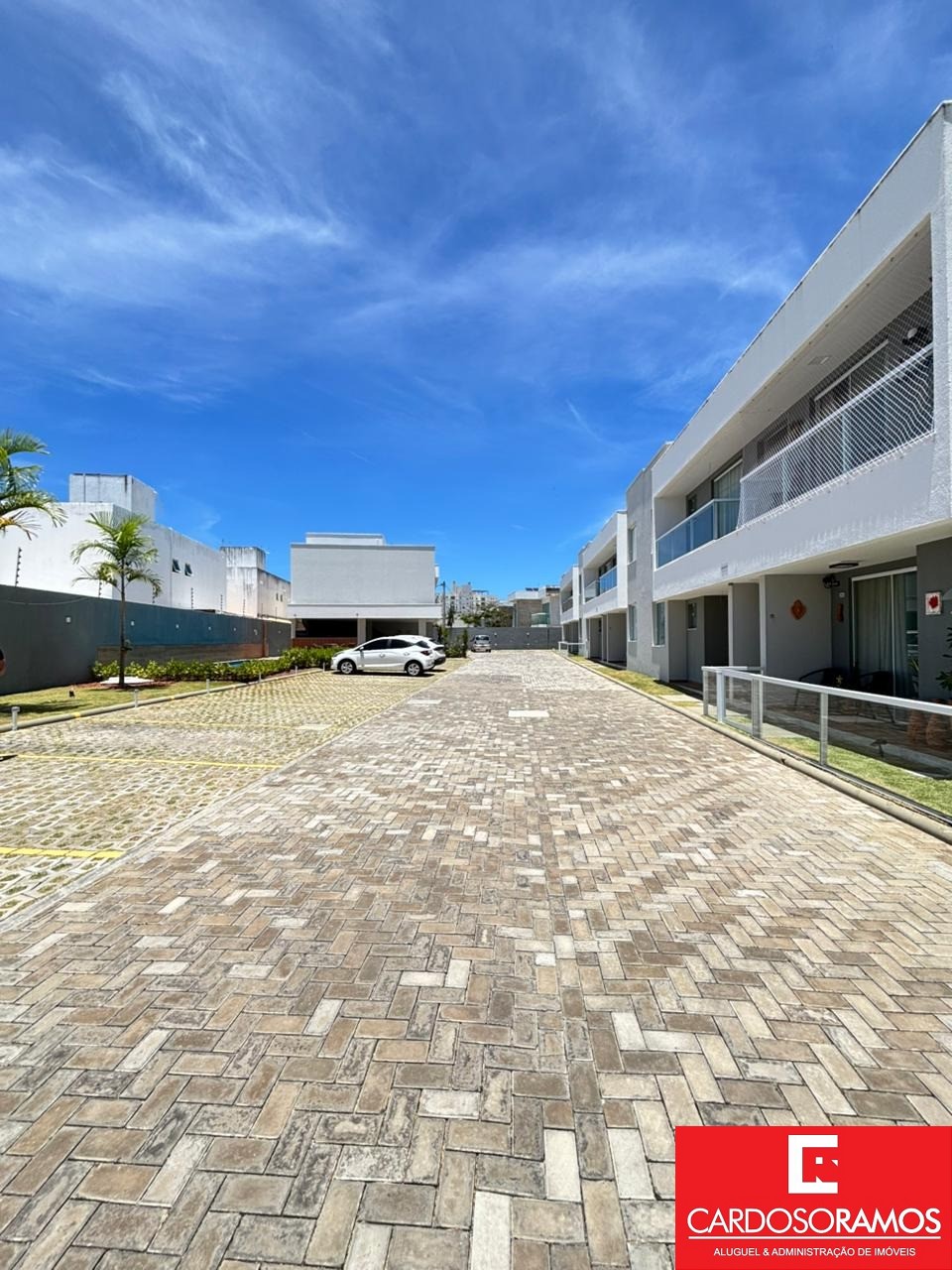 Apartamento - Buraquinho