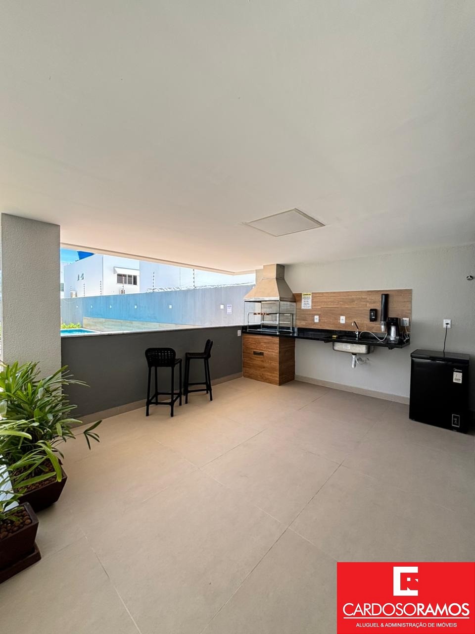 Apartamento - Buraquinho