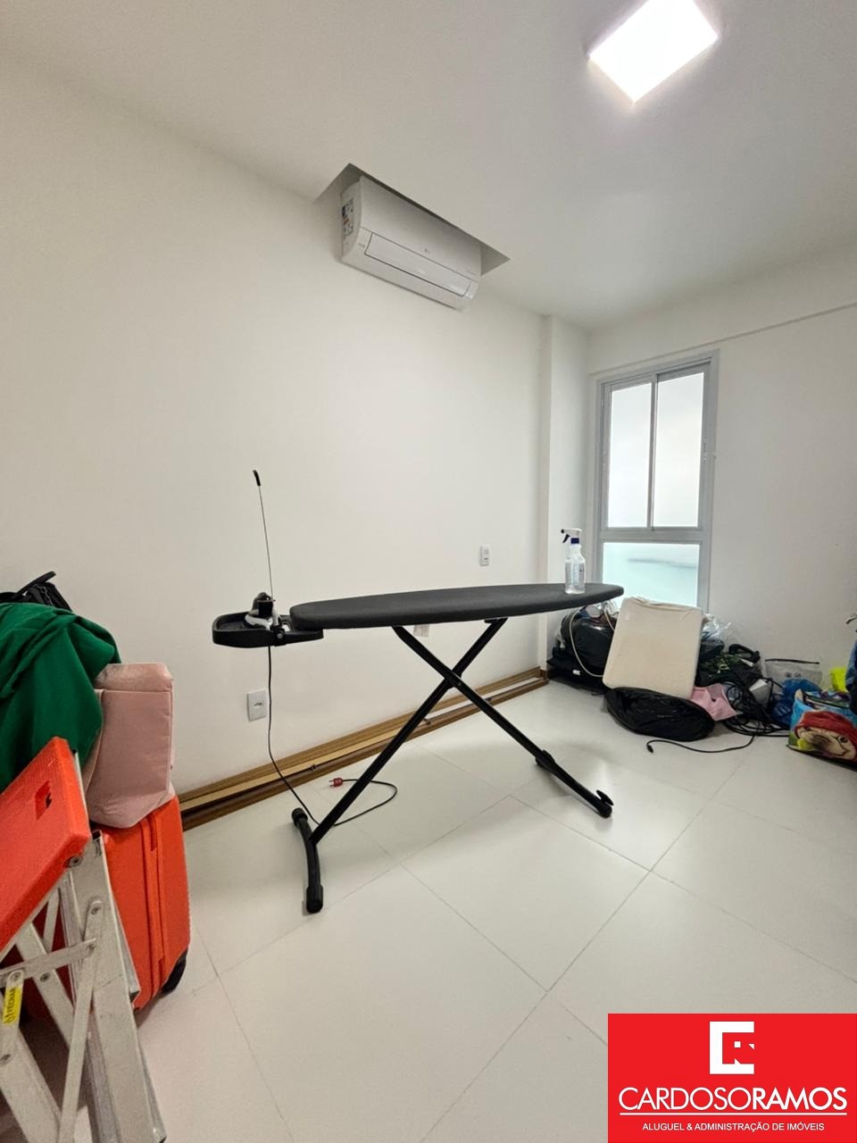 Apartamento - Pitangueiras