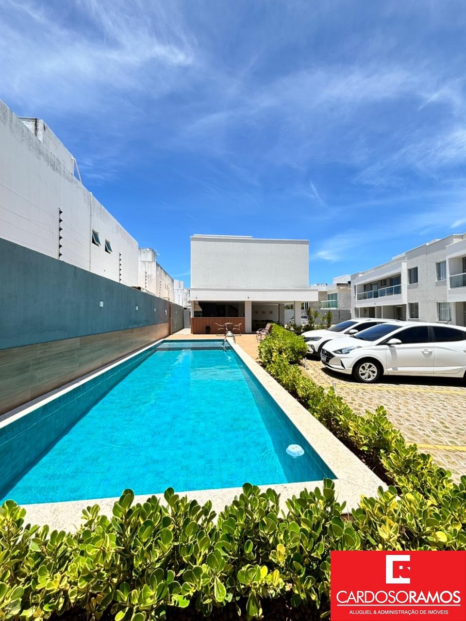 Apartamento - Buraquinho