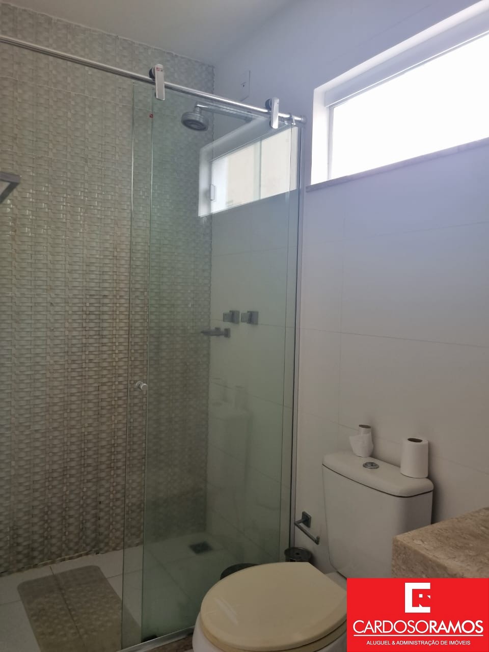 Casa à venda e aluguel com 6 quartos, 225m² - Foto 7