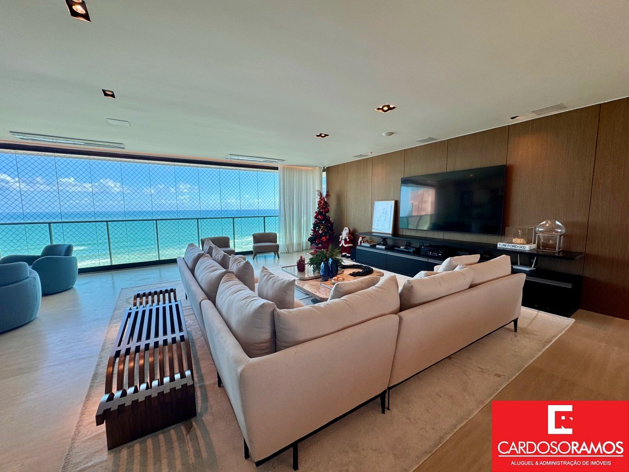 Apartamento, 3 quartos, 242 m² - Foto 1