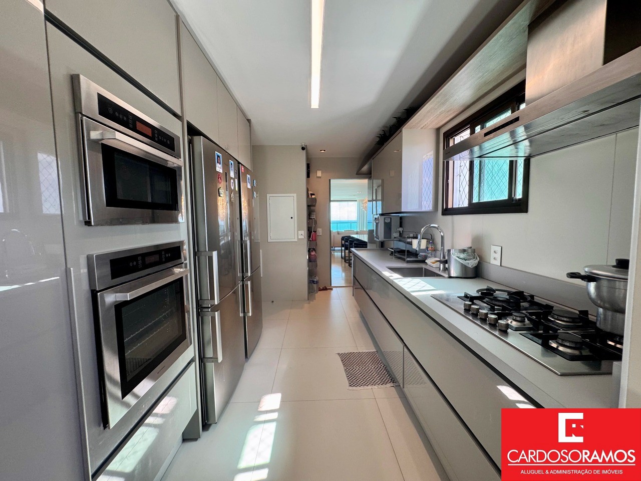 Apartamento, 3 quartos, 242 m² - Foto 10