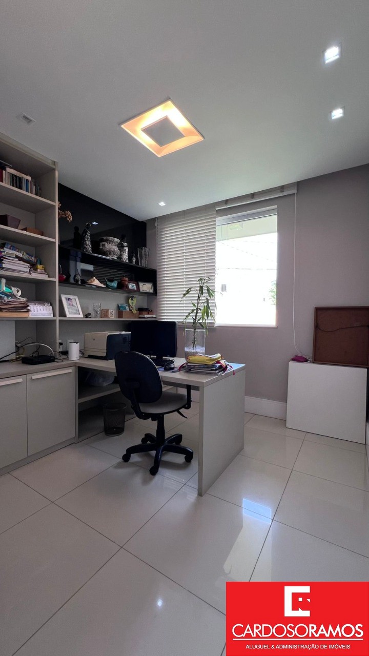 Casa, 3 quartos, 283 m² - Foto 18