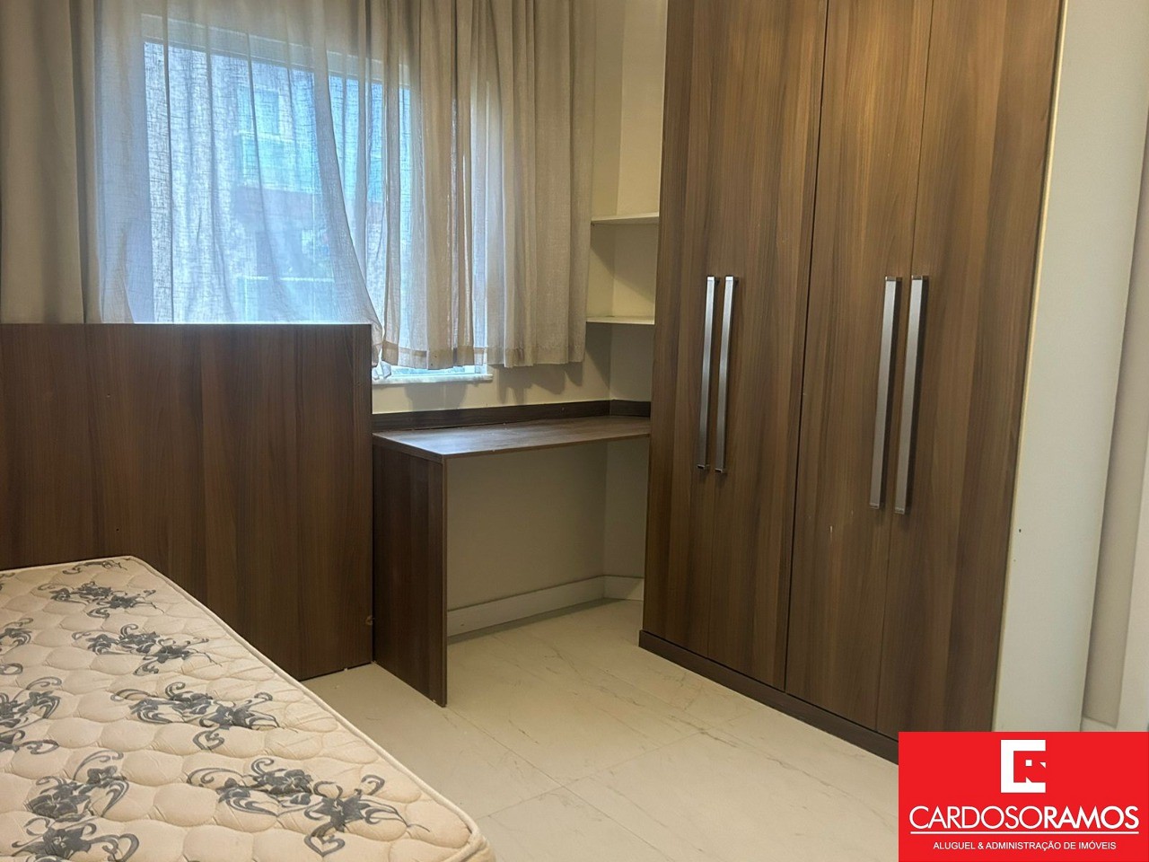 Casa, 6 quartos, 350 m² - Foto 13