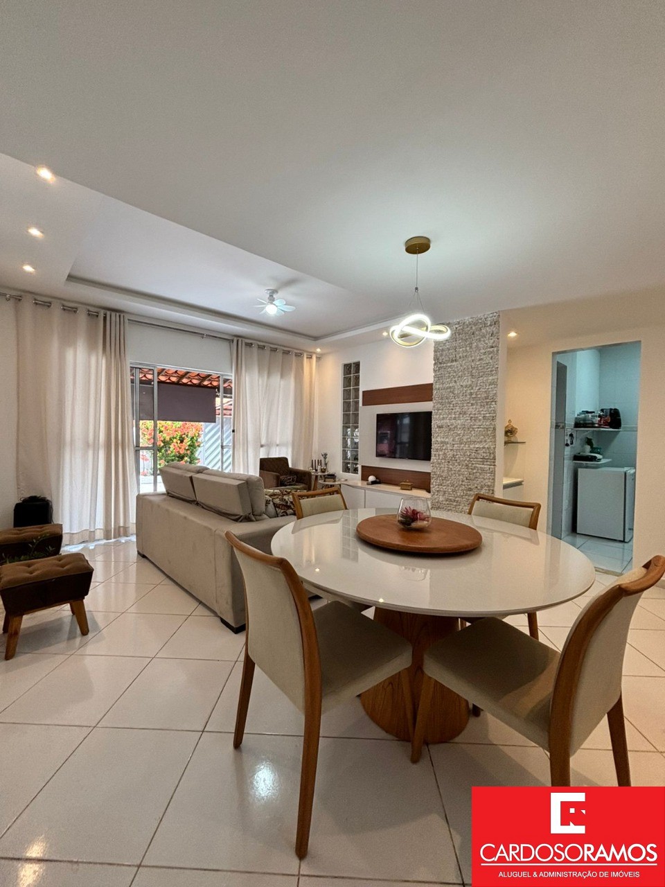 Casa, 3 quartos, 108 m² - Foto 4