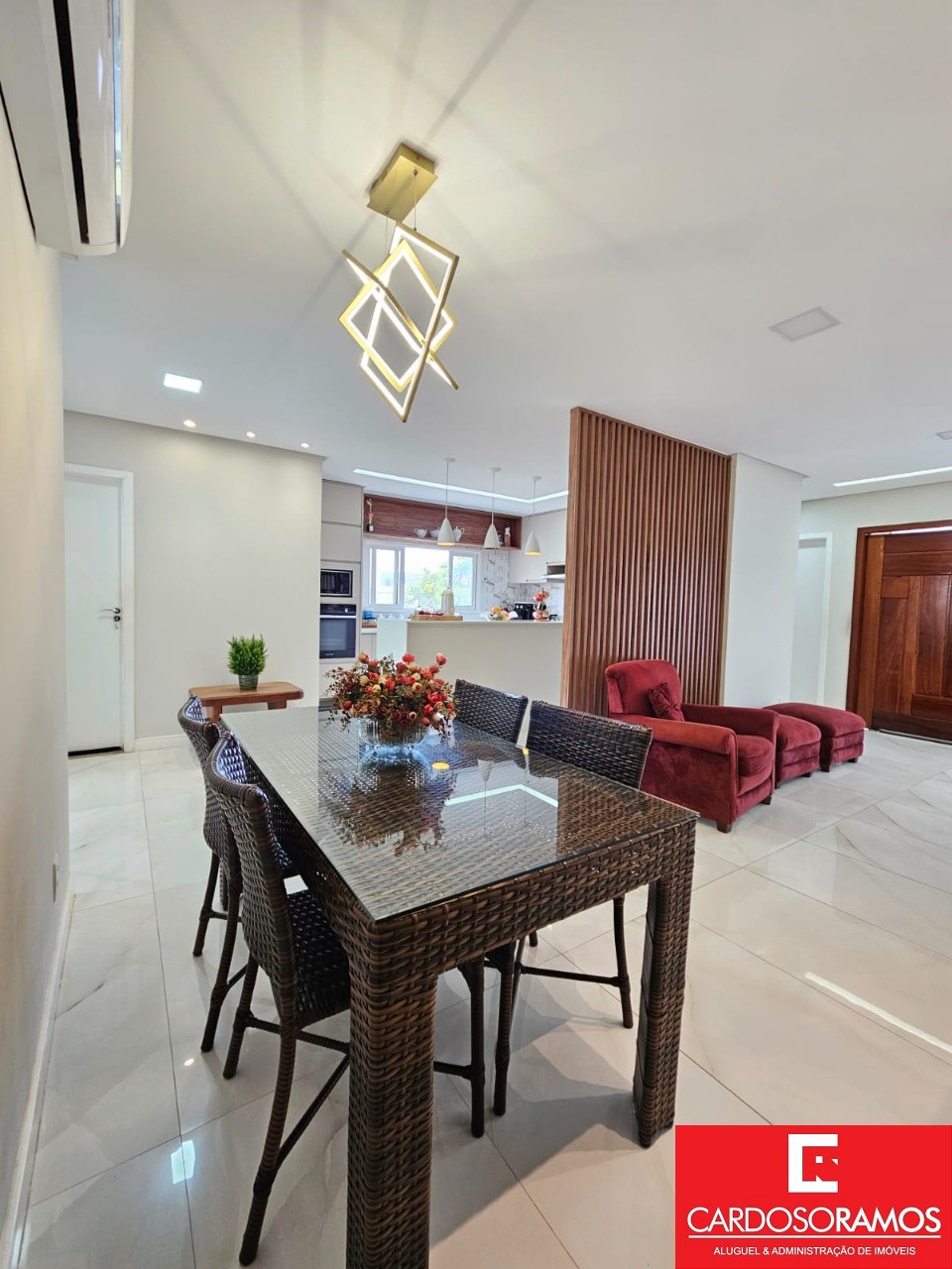 Casa, 4 quartos, 205 m² - Foto 8