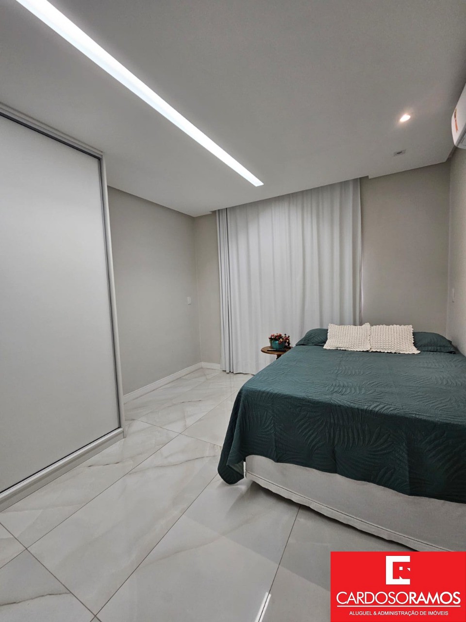 Casa, 4 quartos, 205 m² - Foto 18